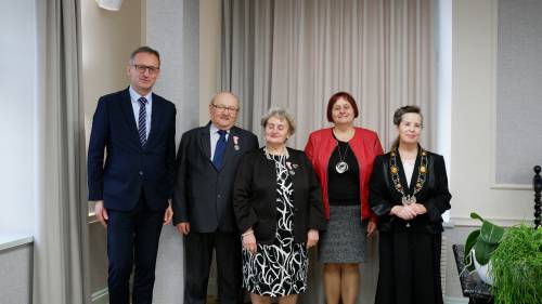 Jubilaci wraz z Burmistrzem Pruszcza Gdańskiego i Przewodniczącą Rady Miasta.