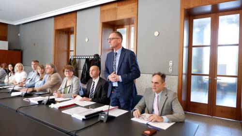 Sesja absolutoryjna Rady Miasta Pruszcza Gdańskiego z przyznaniem wotum zaufania.